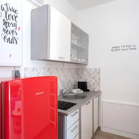 In - Zf Hvar דירה חוואר