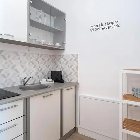 Апартаменты In - Zf Hvar Хвар